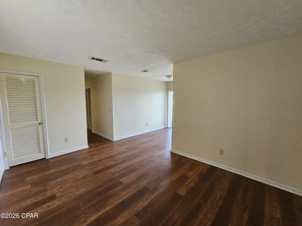 3734 Transmitter Road #R Panama City, FL 32404