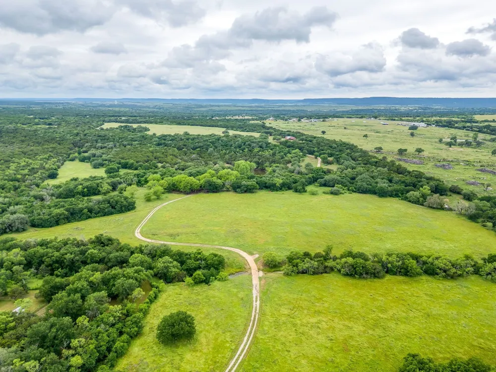 400 S 10th Avenue Palo Pinto, TX 76472
