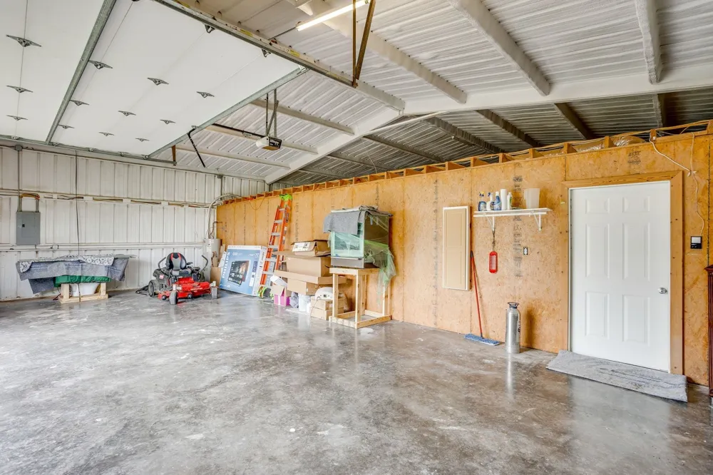 400 S 10th Avenue Palo Pinto, TX 76472
