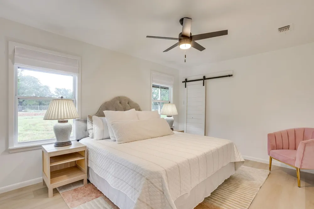 400 S 10th Avenue Palo Pinto, TX 76472