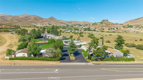 2501 Sierra Highway