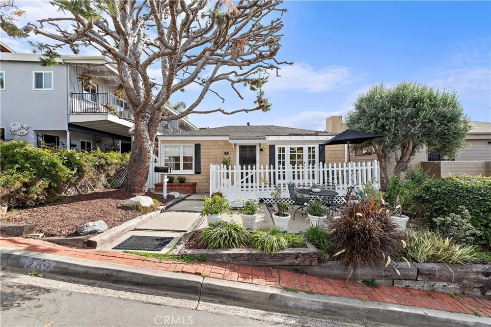 283 Fairview Street Laguna Beach, CA 92651