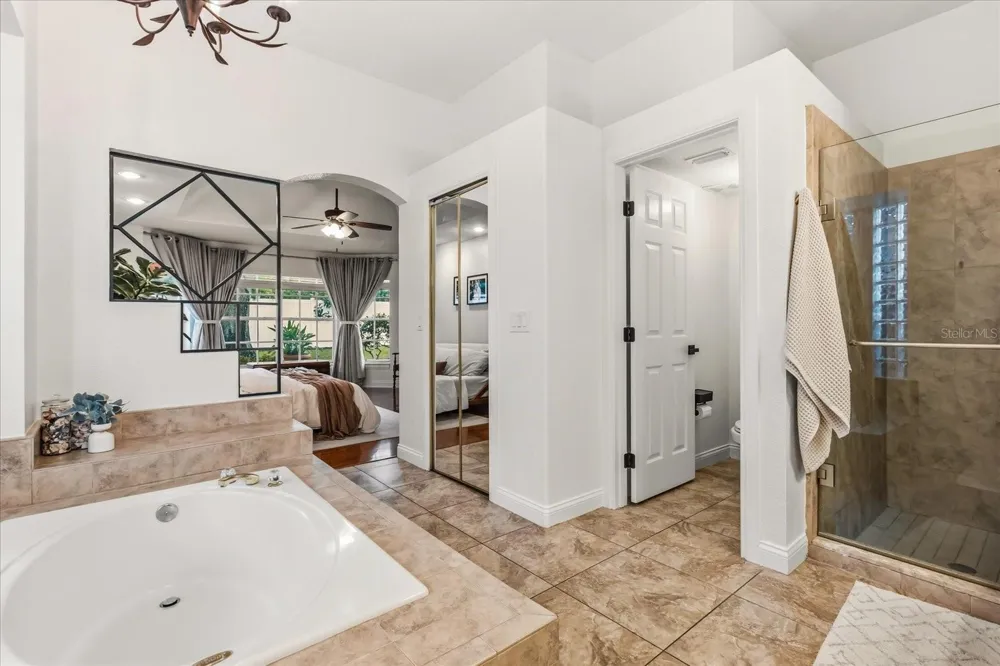 1934 THOROUGHBRED DRIVE Gotha, FL 34734