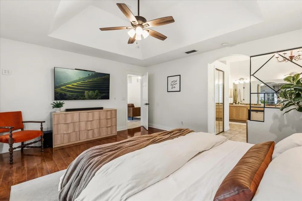 1934 THOROUGHBRED DRIVE Gotha, FL 34734
