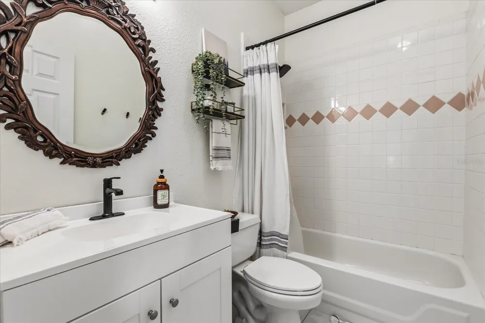 1934 THOROUGHBRED DRIVE Gotha, FL 34734