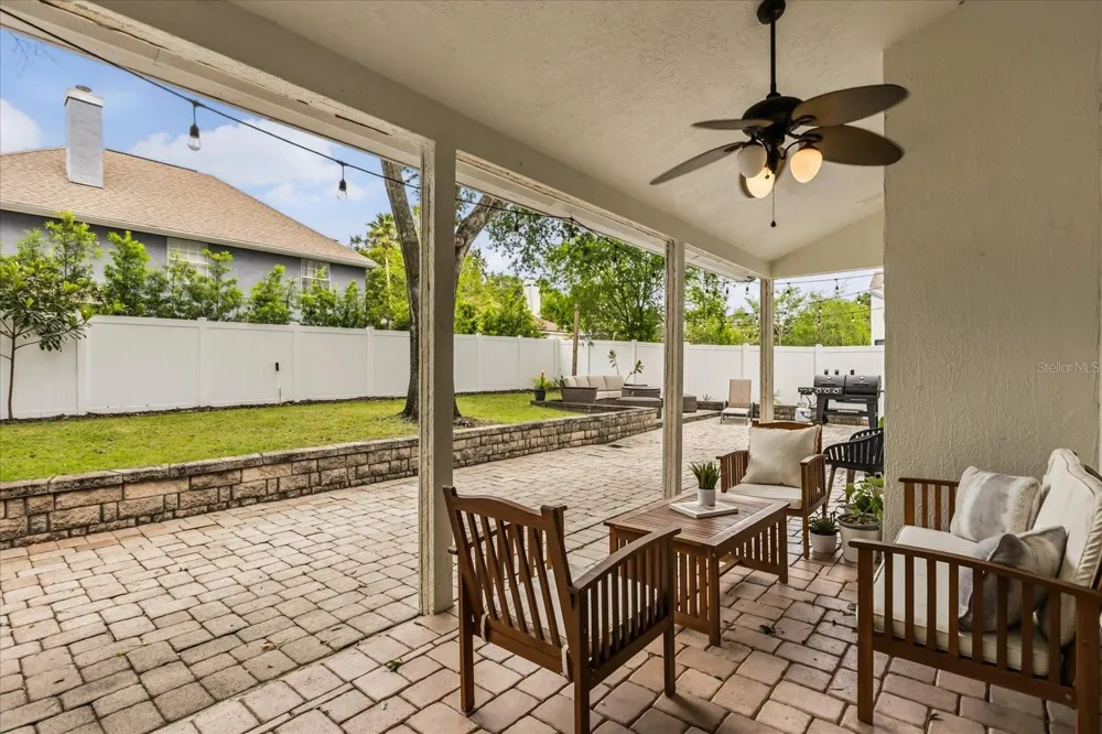 1934 THOROUGHBRED DRIVE Gotha, FL 34734