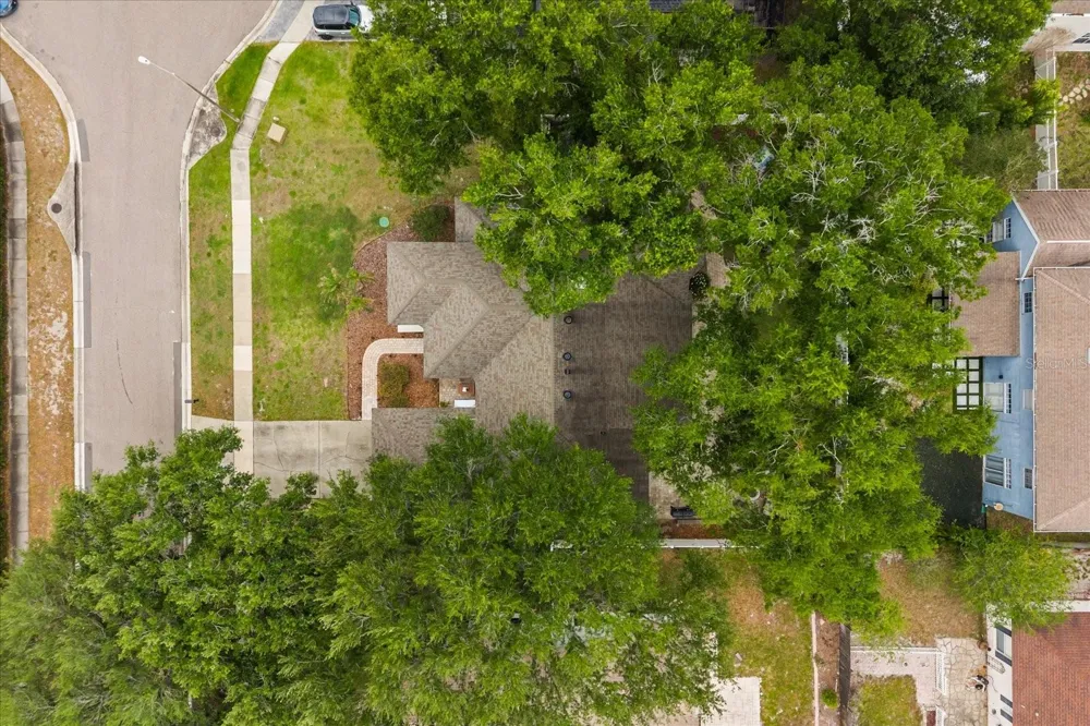 1934 THOROUGHBRED DRIVE Gotha, FL 34734