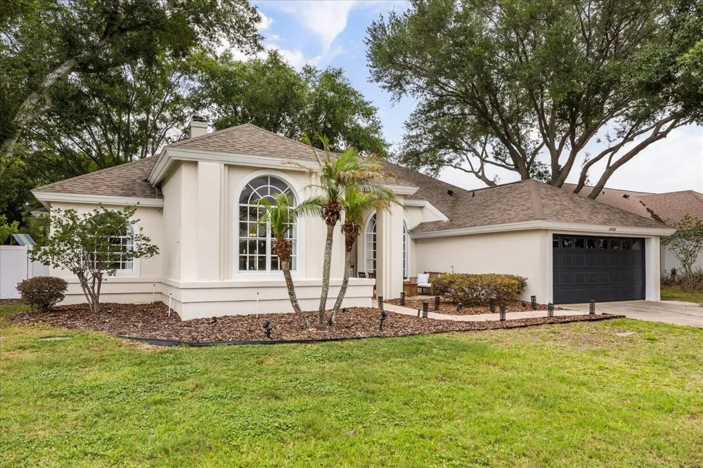 1934 THOROUGHBRED DRIVE Gotha, FL 34734