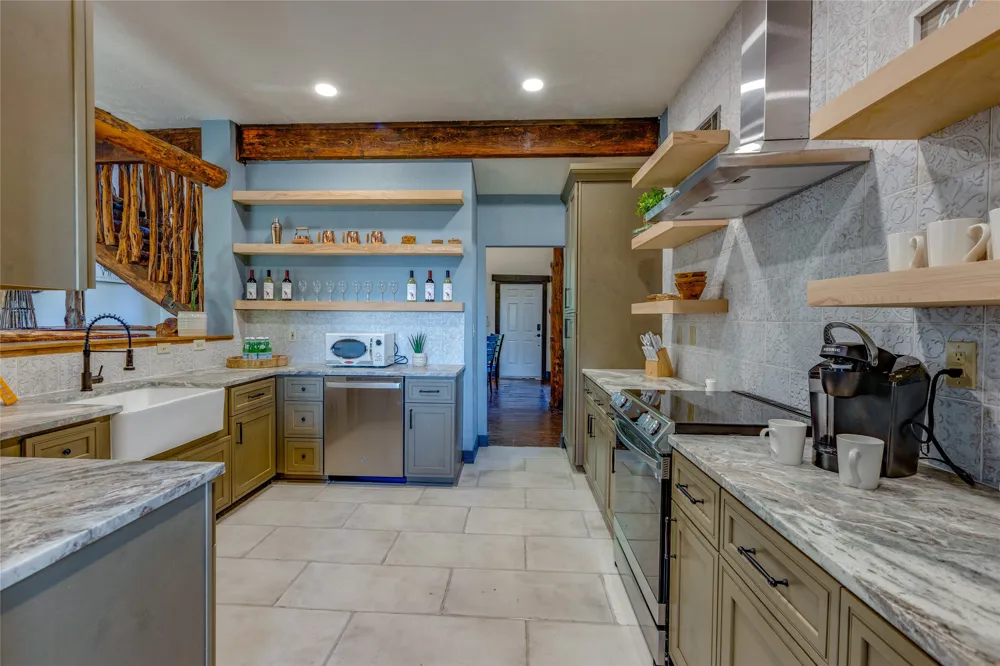 7404 County Road 964 Nevada, TX 75173