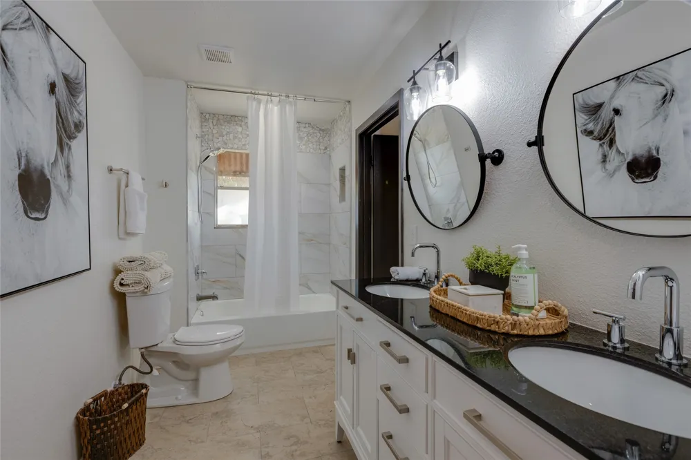 7404 County Road 964 Nevada, TX 75173