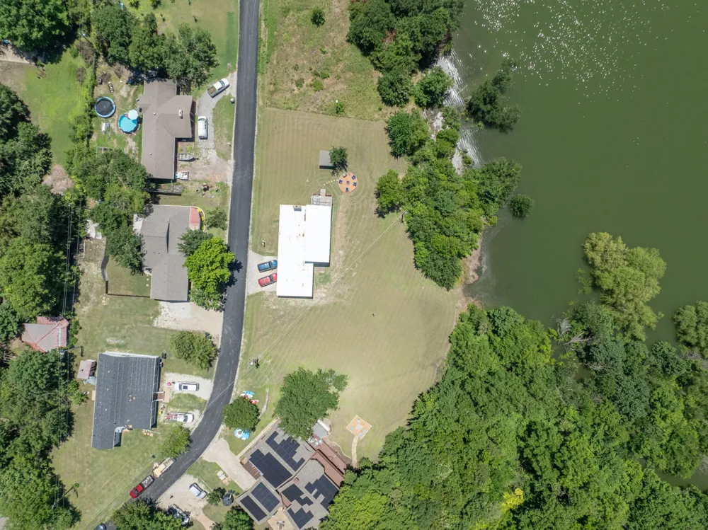 7404 County Road 964 Nevada, TX 75173