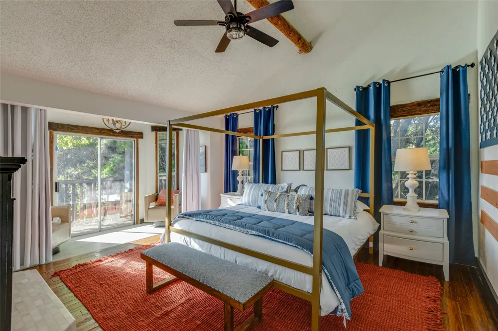 7404 County Road 964 Nevada, TX 75173