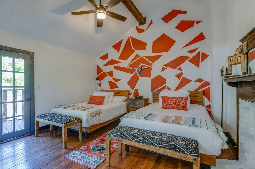 7404 County Road 964 Nevada, TX 75173