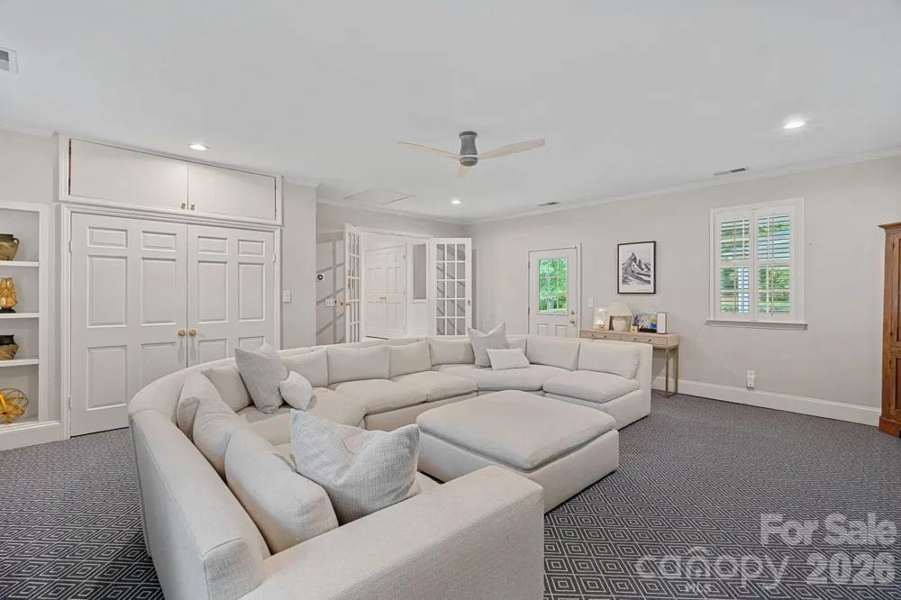 251 Ney Circle Davidson, NC 28036