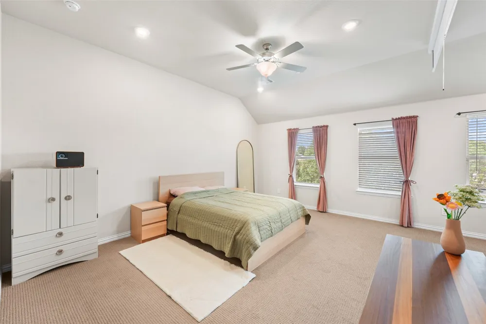 5628 Niagara The Colony, TX 75056