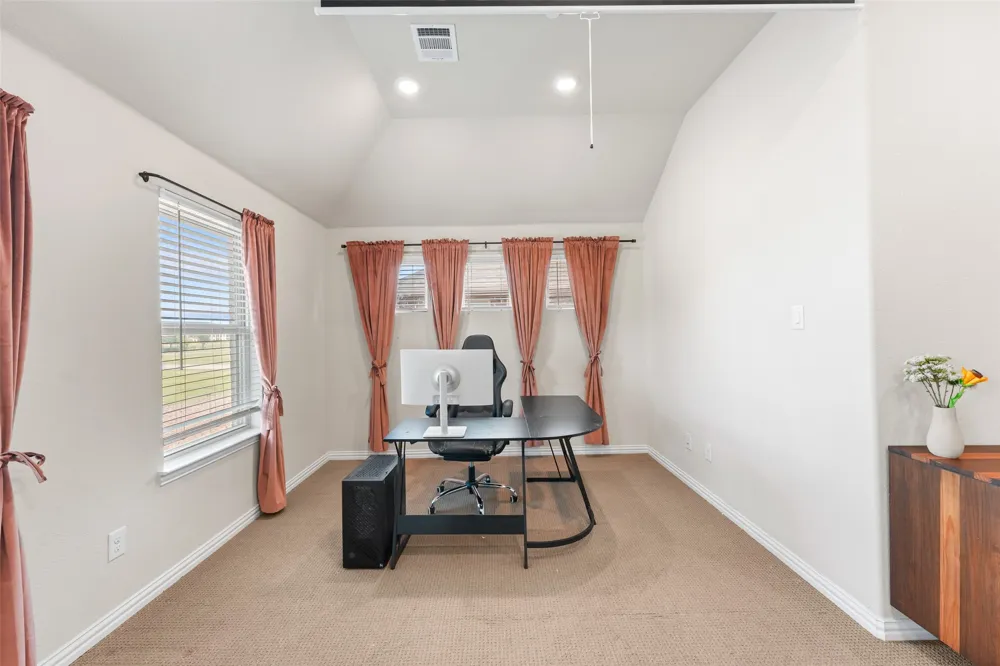 5628 Niagara The Colony, TX 75056