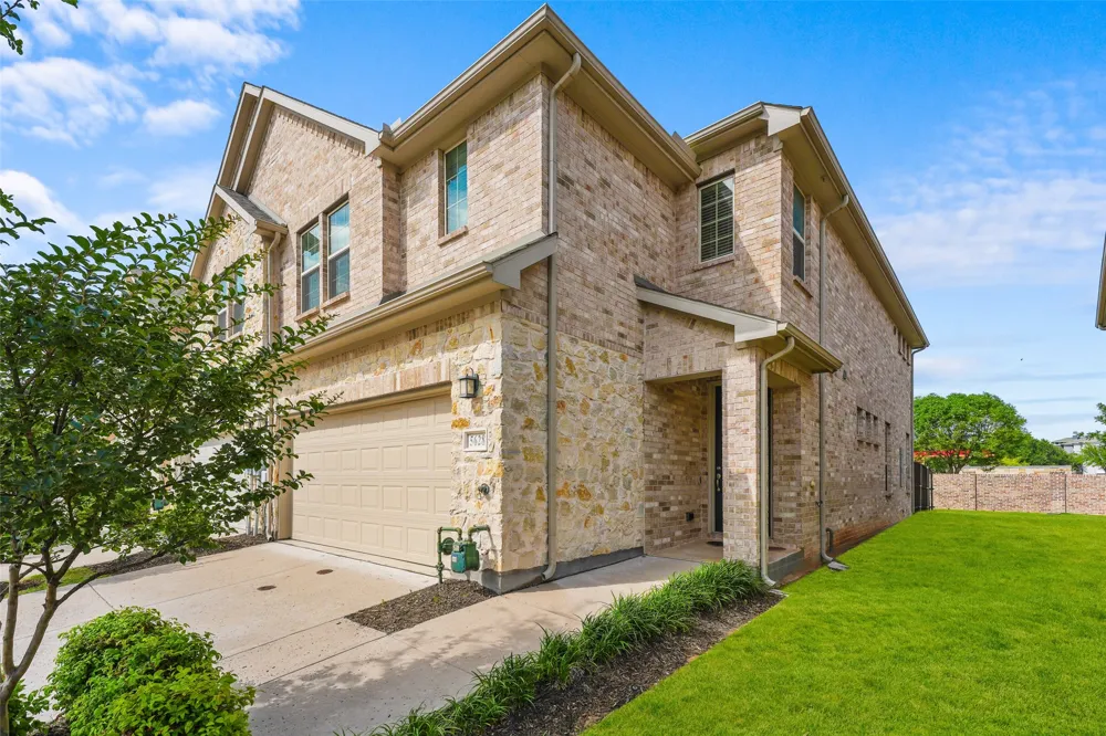 5628 Niagara The Colony, TX 75056