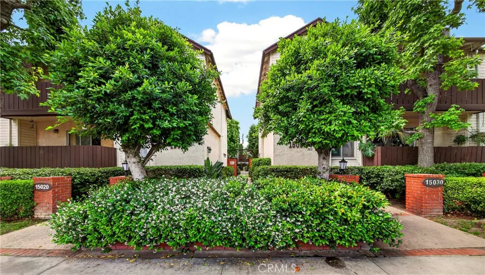 15020 Victory Boulevard #104 Van Nuys, CA 91411