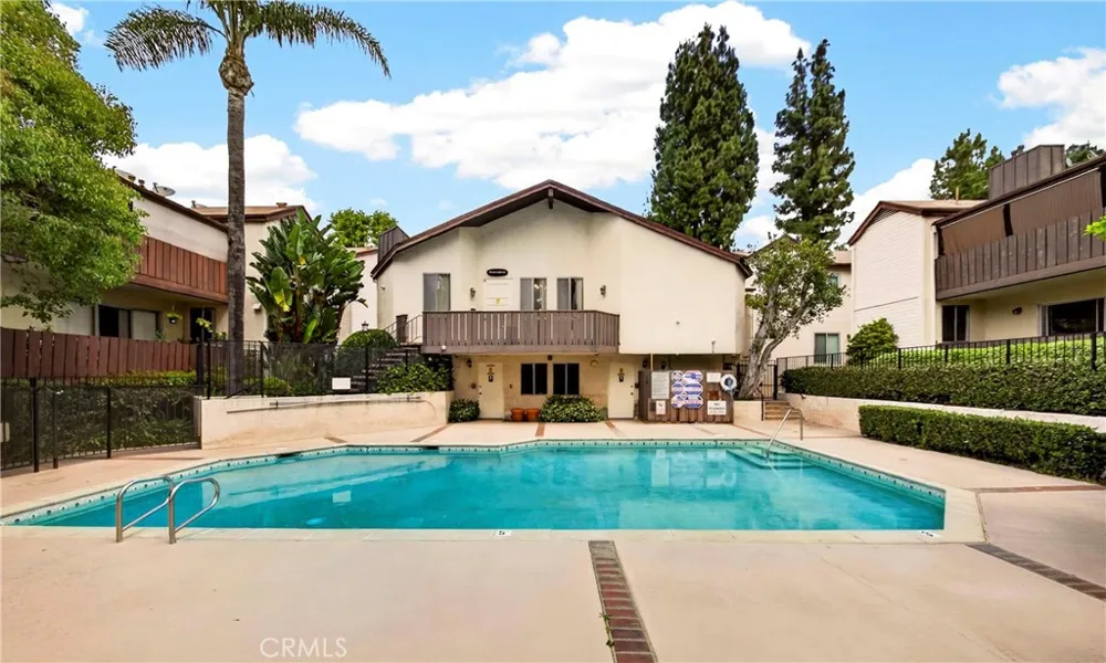 15020 Victory Boulevard #104 Van Nuys, CA 91411
