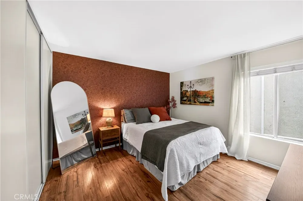 15020 Victory Boulevard #104 Van Nuys, CA 91411