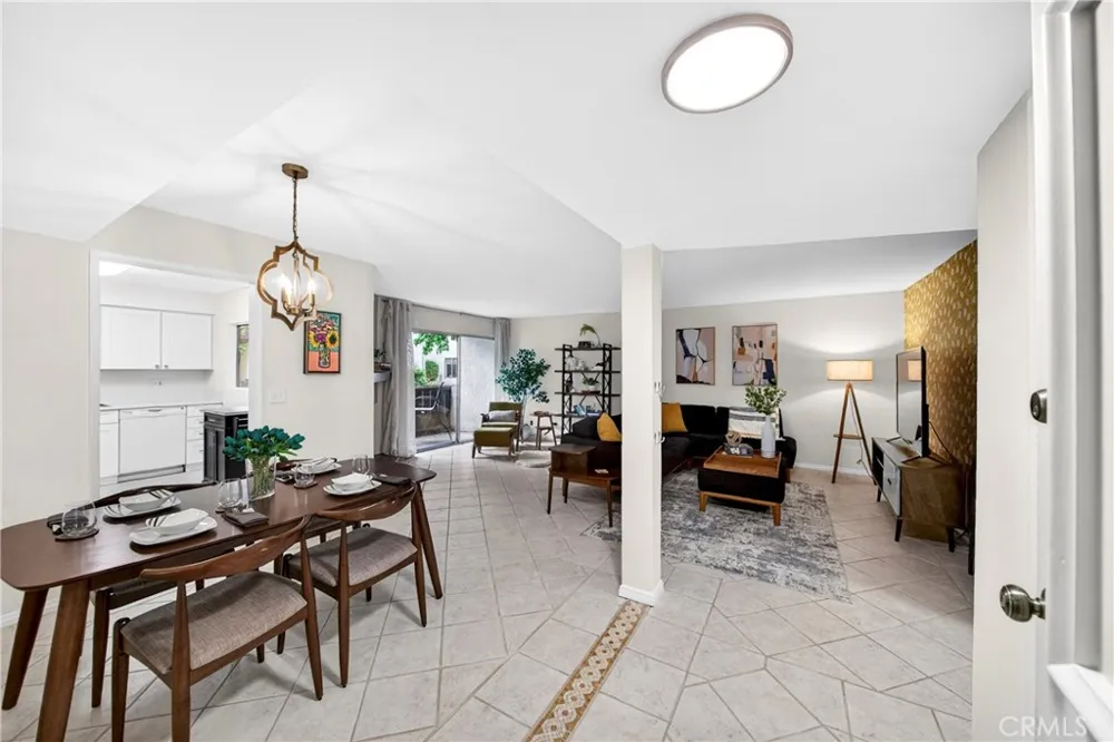 15020 Victory Boulevard #104 Van Nuys, CA 91411