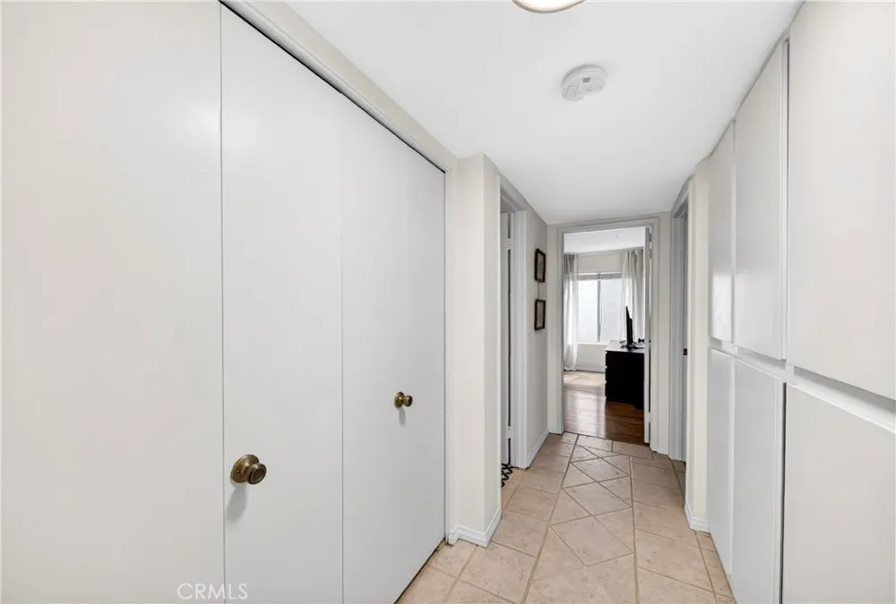 15020 Victory Boulevard #104 Van Nuys, CA 91411