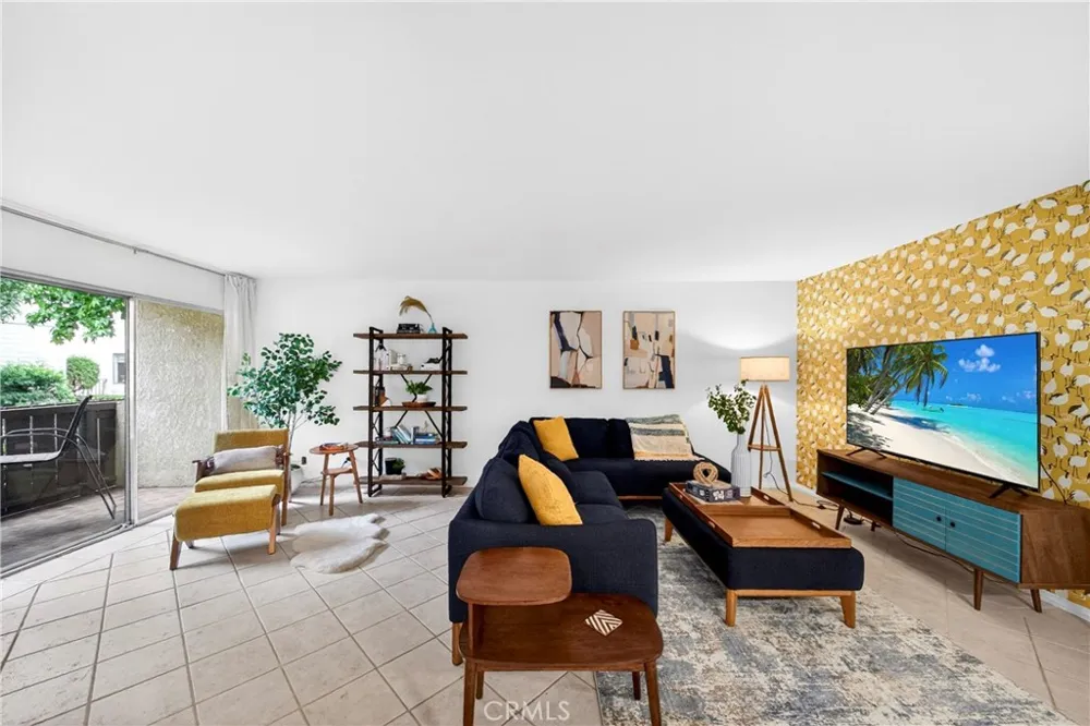 15020 Victory Boulevard #104 Van Nuys, CA 91411