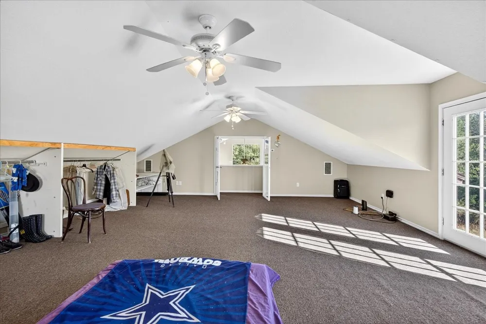1603 VZ CR 2908 Eustace, TX 75124