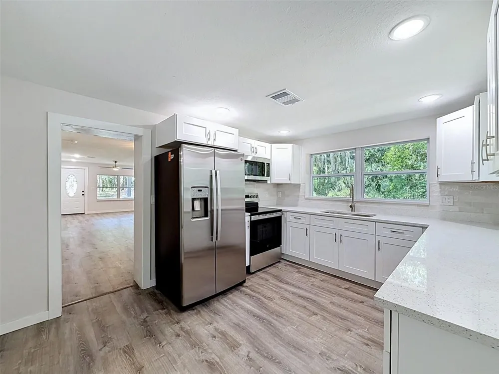 317 NE 13TH TERRACE Crystal River, FL 34428