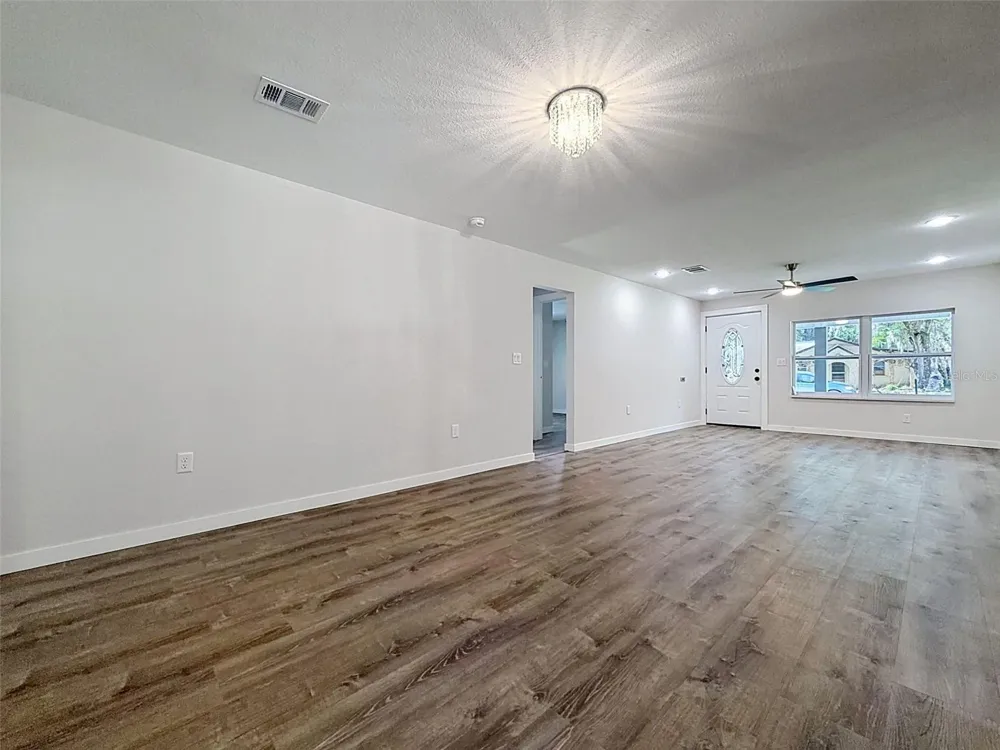 317 NE 13TH TERRACE Crystal River, FL 34428