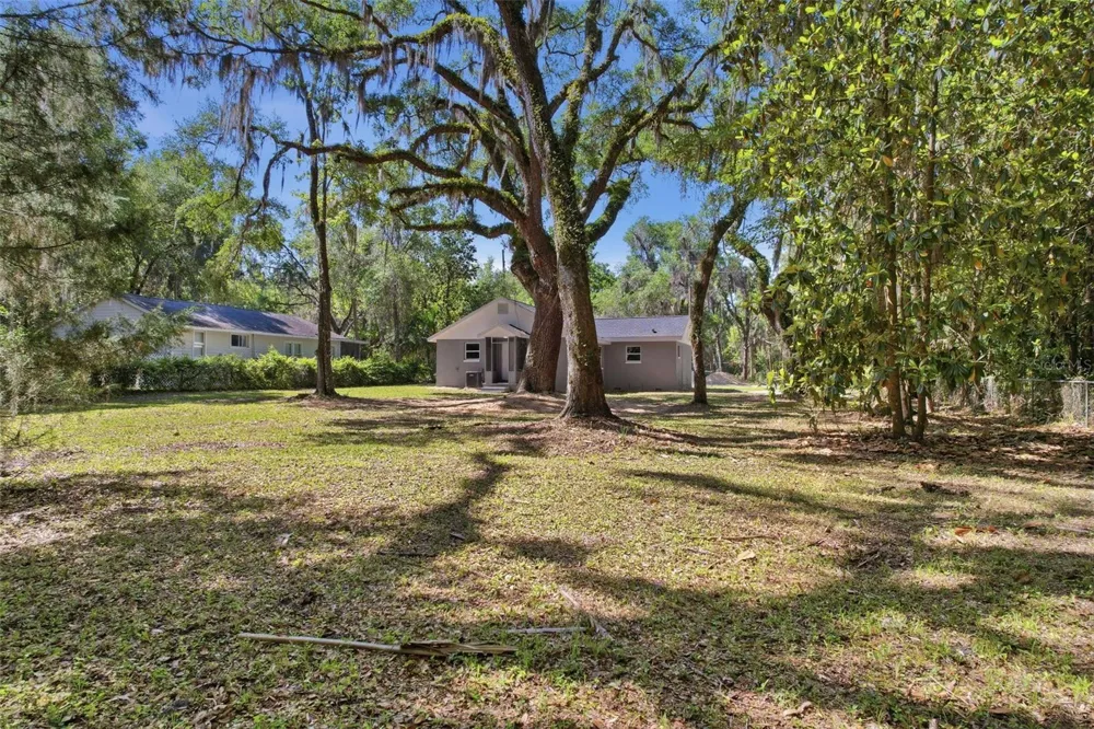 317 NE 13TH TERRACE Crystal River, FL 34428