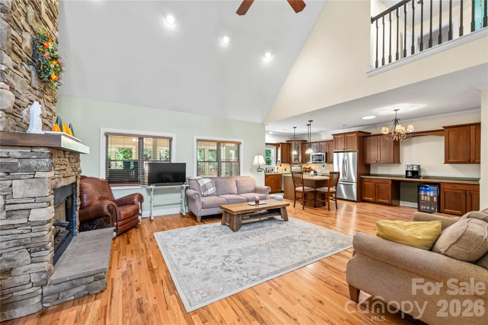 128 Churchill Downs Drive Fairview, NC 28730