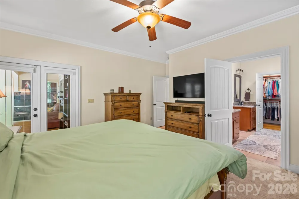 128 Churchill Downs Drive Fairview, NC 28730