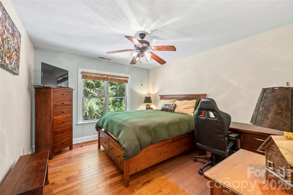128 Churchill Downs Drive Fairview, NC 28730