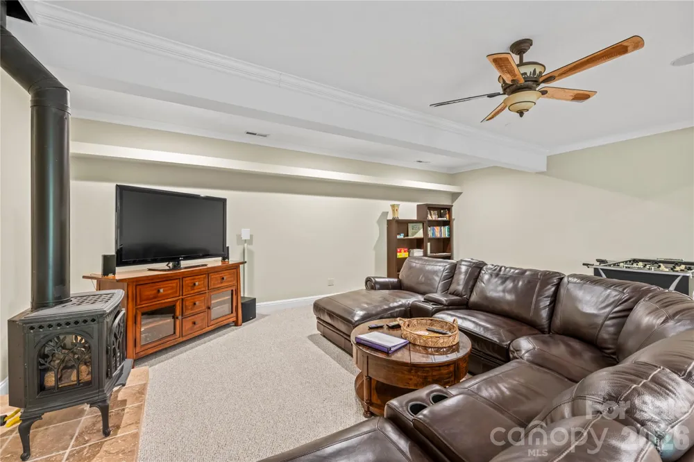 128 Churchill Downs Drive Fairview, NC 28730