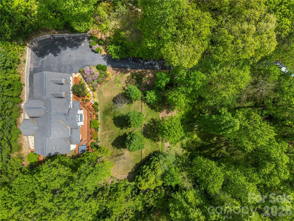 128 Churchill Downs Drive Fairview, NC 28730