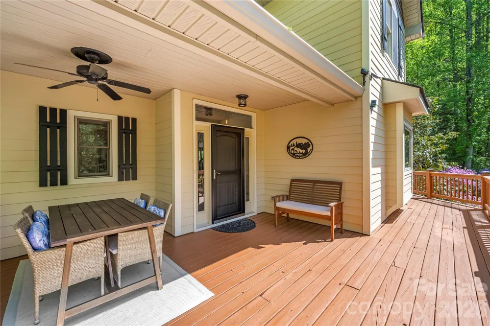 128 Churchill Downs Drive Fairview, NC 28730
