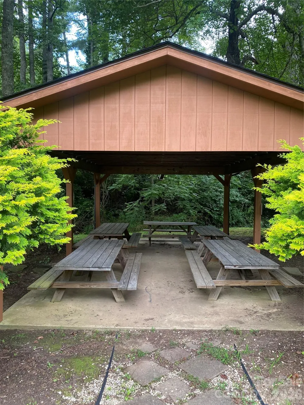 128 Churchill Downs Drive Fairview, NC 28730