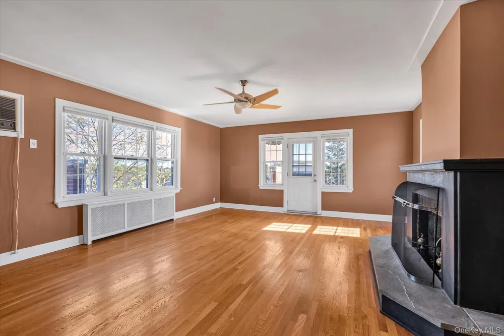 102 S Village Avenue #3B Rockville Centre, NY 11570