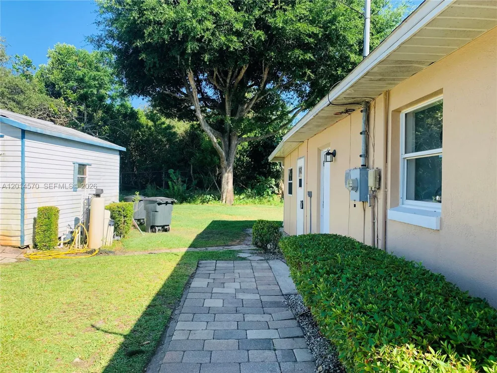 196 JAMISON AVE Lake Placid, FL 33852