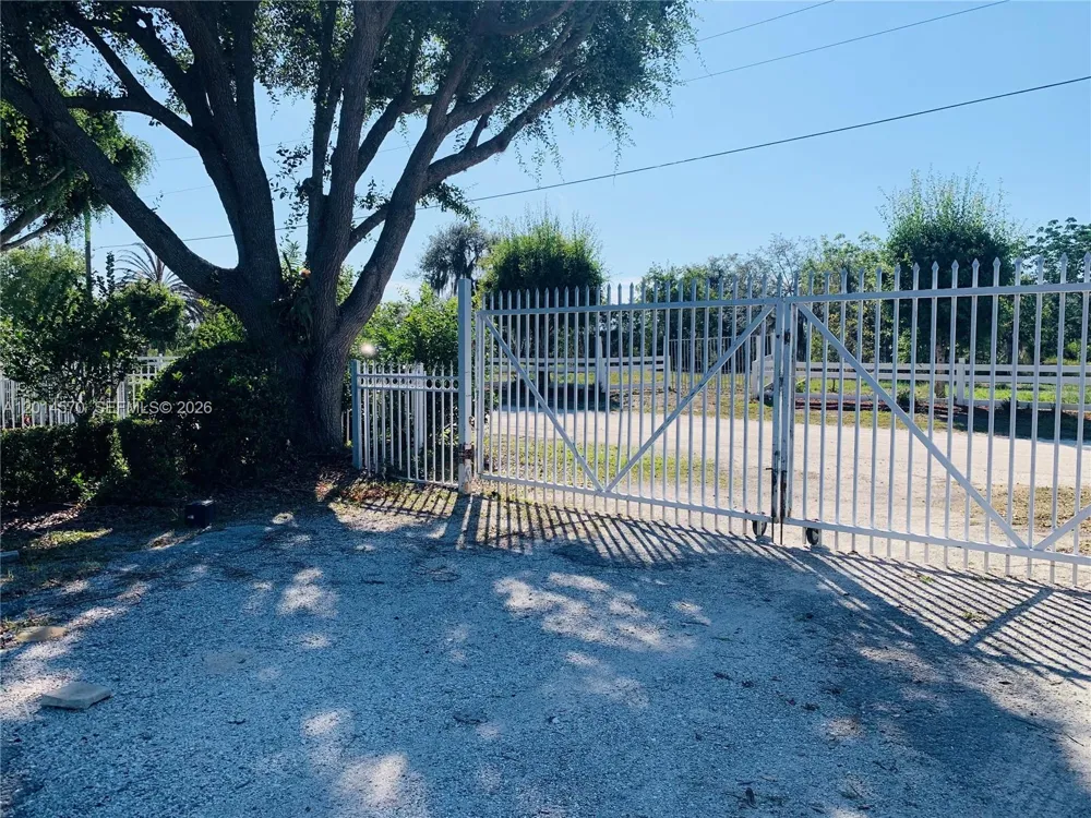 196 JAMISON AVE Lake Placid, FL 33852