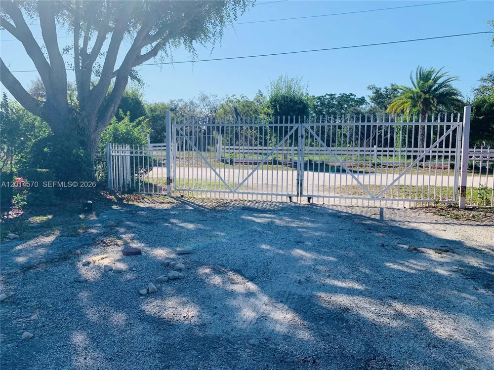 196 JAMISON AVE Lake Placid, FL 33852