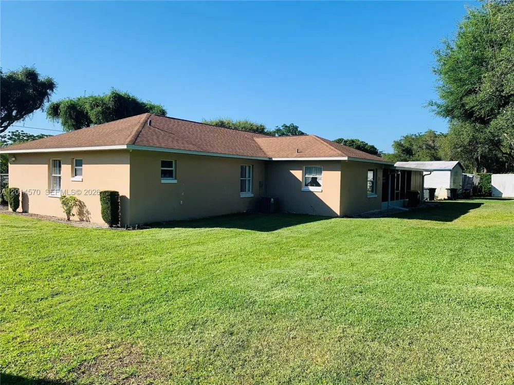 196 JAMISON AVE Lake Placid, FL 33852