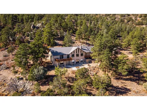 1301 Pheasant Loop