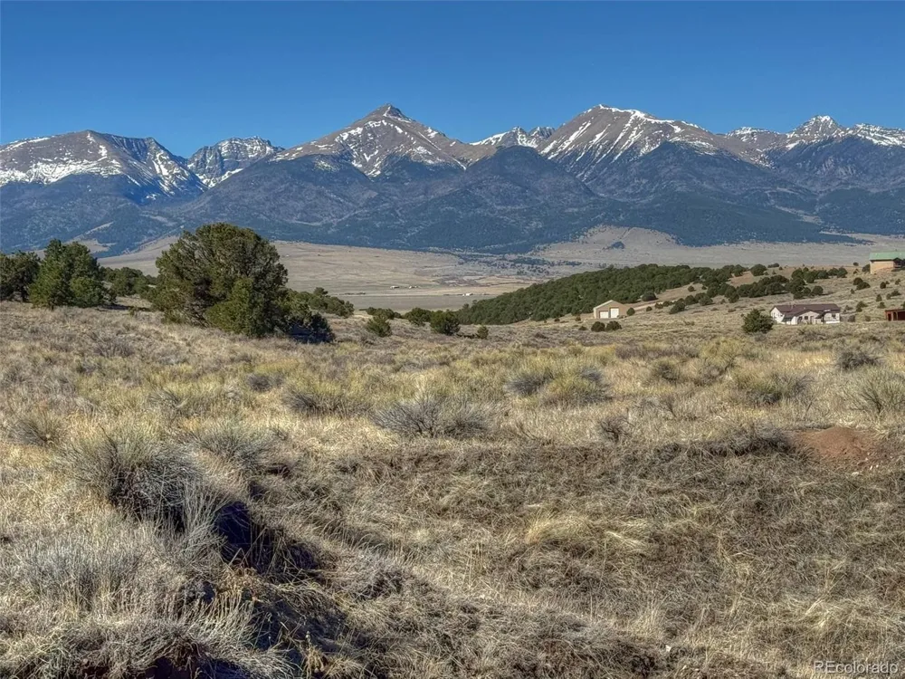 885 Crow Road Westcliffe, CO 81252