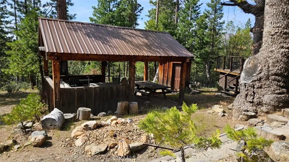 46336 Silvertip North Fork, CA 93643