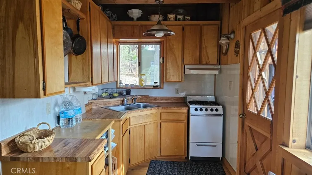 46336 Silvertip North Fork, CA 93643