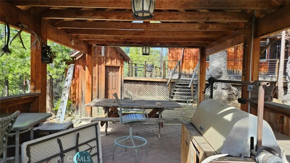 46336 Silvertip North Fork, CA 93643