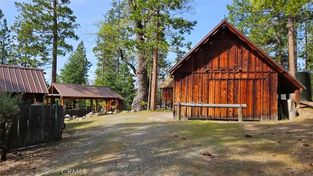 46336 Silvertip North Fork, CA 93643