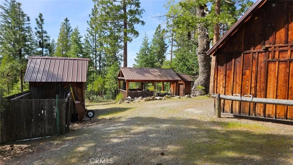 46336 Silvertip North Fork, CA 93643